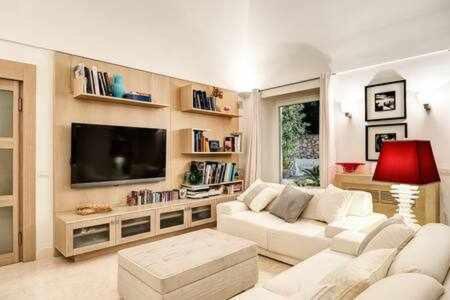 Gocce Villas - Villa Bouganvillea Superb Capri Villa With Views Kültér fotó